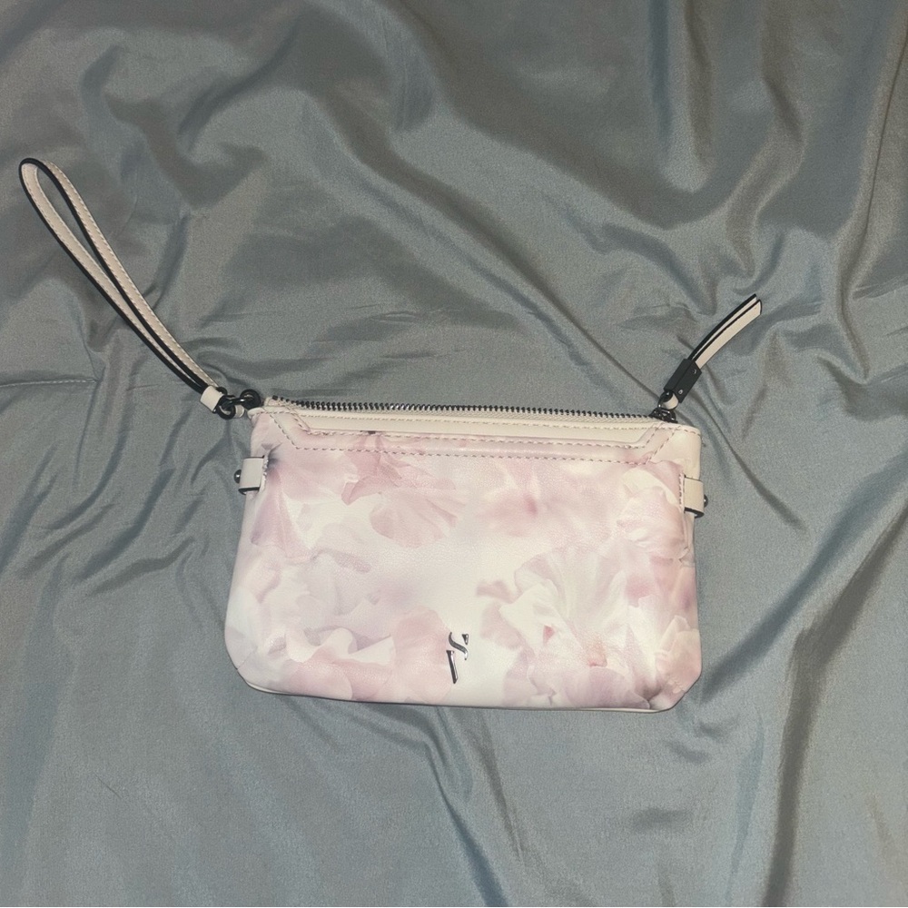 Simply Vera Vera Wang wristlet, light grey with pastel floral pattern